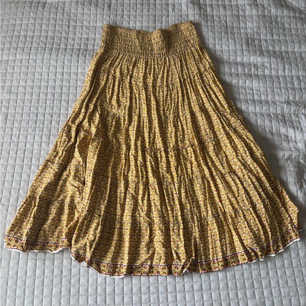 Max Studio tiered maxi skirt, large